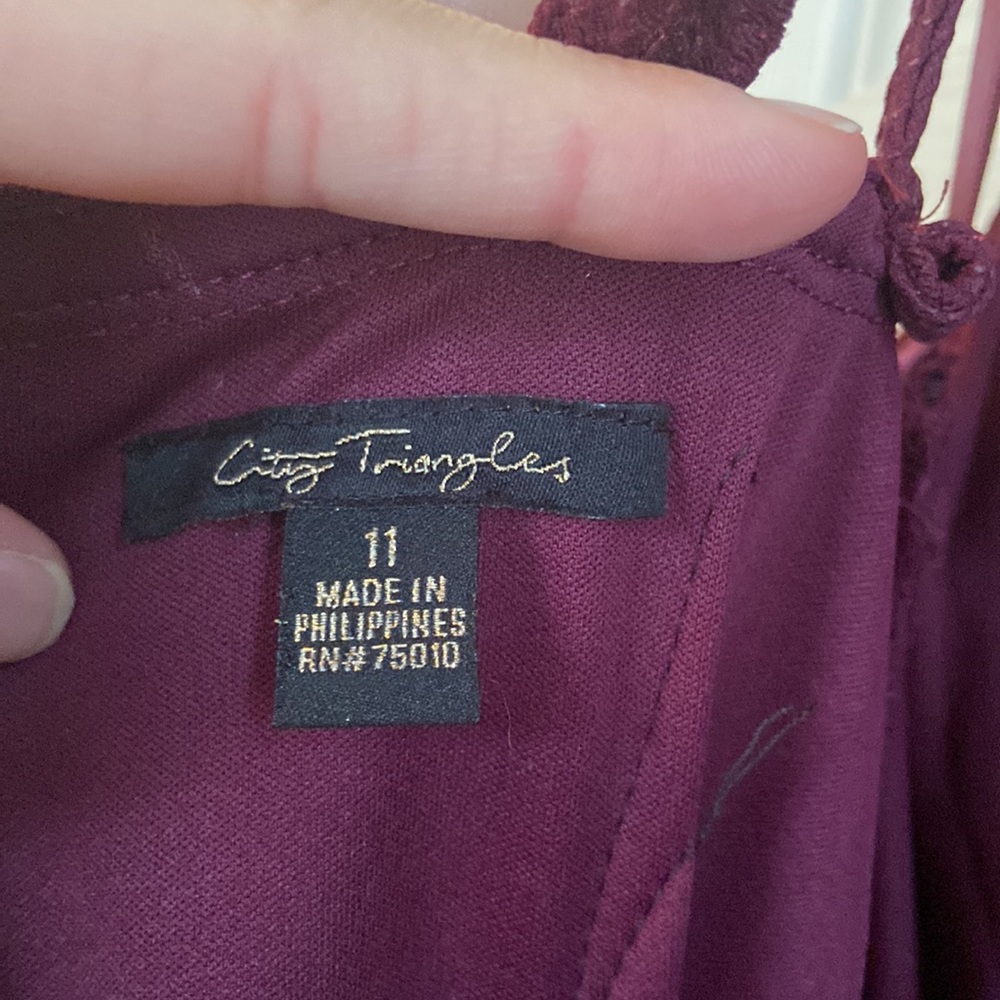 City Triangles Size 11 Burgundy Glitter Gown w/ Slit, Dual Straps, Rhinestones - Picture 7 of 10